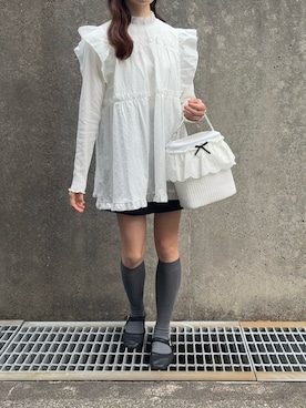 「アイテム（シャツ/ブラウス）」を使った、𝗮𝗼𝗶さん（レディース・159cm）の秋コーディネート