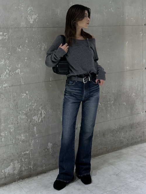 MVS D/BLU FLARE（デニムパンツ）｜MOUSSY（マウジー）のファッション