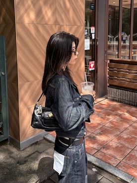 「MOUSSY（マウジー）の【26年AW新作】【セットアップ対応】WESTERN DENIM ジャケット（デニムジャケット、ブルー系）」を使った、入江 葵さん（レディース・148cm）の夏コーディネート