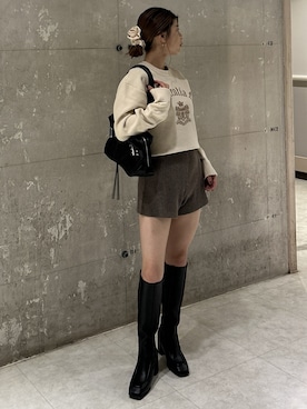 「アイテム（ヘアゴム）」を使った、入江 葵さん（レディース・148cm）の秋コーディネート