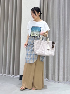 「BARNYARDSTORM（バンヤードストーム）のBARNYARDSTORM / メッシュトートBAG（トートバッグ、グレー系）」を使った、bytakataさん（レディース）の夏コーディネート