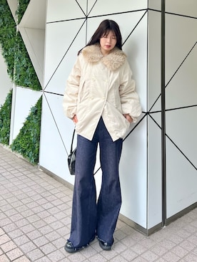「Kastane（カスタネ）の【IVORY/BLACK】バルーンボリュームアウター（その他アウター、ホワイト系）」を使った、sakuさん（レディース・160cm）の秋コーディネート