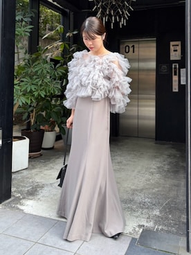 「Kastane（カスタネ）の【10.23(金)12:00発売/WEB限定/3サイズ展開】Tulle Frill Layered Dress（ワンピース、ベージュ系）」を使った、sakuさん（レディース・160cm）の秋コーディネート