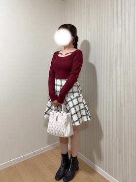 「INGNI（イング）のデコルテオープンビジューニット（ニット/セーター、レッド系）」を使った、ﾖｲﾁｮまる。さん（レディース・151cm）の秋コーディネート