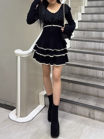 ラッフルデザインミニニットワンピース｜リゼクシー（RESEXXY）公式