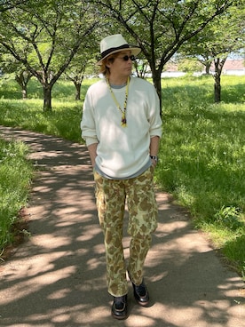 「WAIPER.inc（ワイパーインク）のアイテム（Tシャツ/カットソー、ホワイト系）」を使った、sunrisesea⭐︎文左衛門さん（メンズ・172cm）の春コーディネート