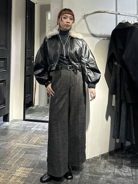 「アイテム（スラックス）」を使った、HARE / 瑜ユイさん（レディース・165cm・20代）の秋コーディネート