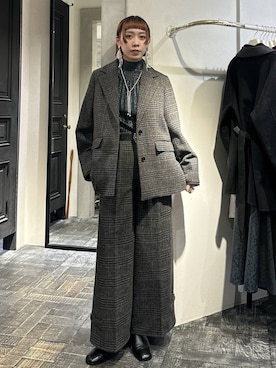 「HARE（ハレ）のアイテム（テーラードジャケット）」を使った、HARE / 瑜ユイさん（レディース・165cm）の秋コーディネート