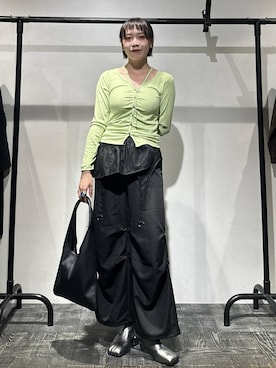 「HARE（ハレ）のアイテム（カーゴパンツ）」を使った、HARE / 瑜ユイさん（レディース・165cm）の秋コーディネート