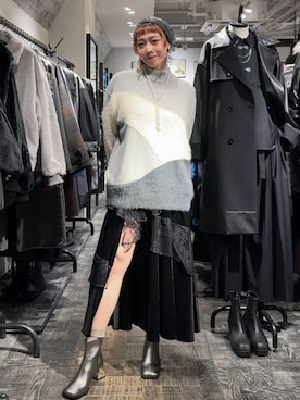 「クリスマス」｜「アイテム（アクセサリー）」を使った、HARE / 瑜ユイさん（レディース・165cm）の秋コーディネート