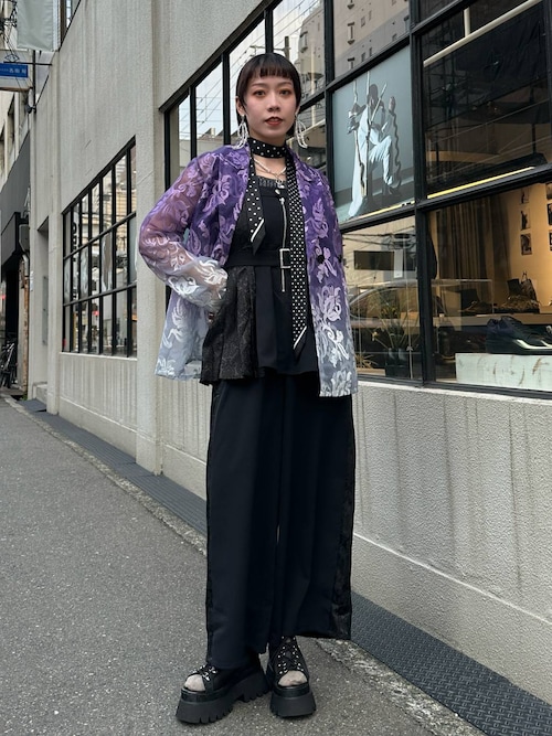 5430【極美品】バートン つなぎ レディース オールインワン 花柄 ブラック BEAMS HEART（ビームスハート）の「Vネック オールインワン（つなぎ