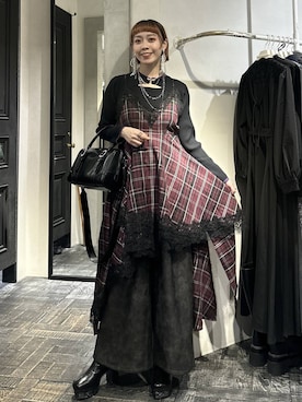 「アイテム（バングル/リストバンド）」を使った、HARE / 瑜ユイさん（レディース・165cm）の秋コーディネート