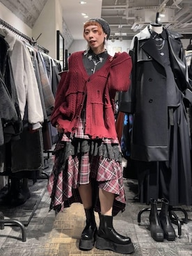 「アイテム（アクセサリー）」を使った、HARE / 瑜ユイさん（レディース・165cm・20代）の秋コーディネート