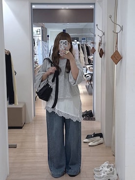「LOWRYS FARM（ローリーズファーム）の【500mlペットボトル収納可】フラップショルダーＢＡＧ 1046881（ショルダーバッグ、ブラック系）」を使った、ゆうかさん（レディース）の秋コーディネート