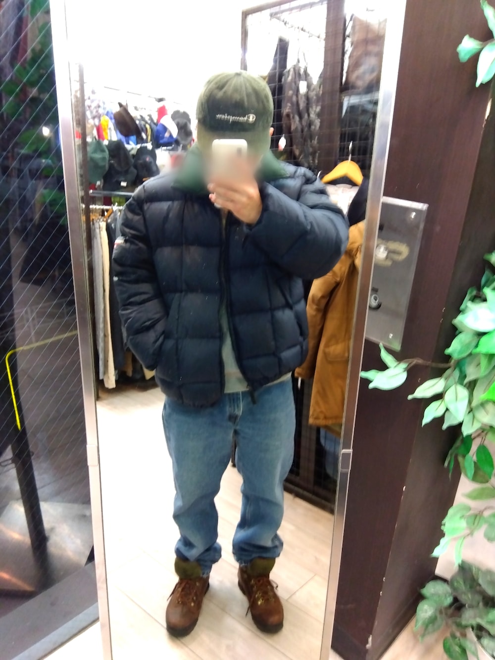 「古着、ヴィンテージ、90’s、Polo Ralph Lauren、champion、RUGGED、Levi's、Timberland」｜「POLO RALPH LAURENのアイテム（ダウンジャケット/コート、その他）」を使った、mkさん（メンズ・166cm）の冬コーディネートの1枚目の写真