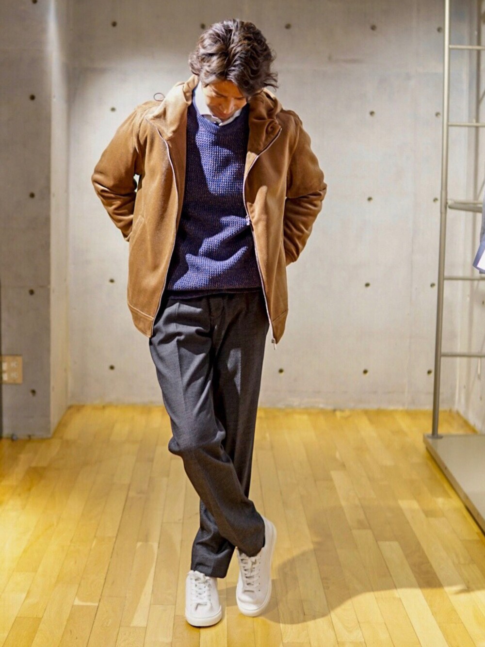 「秋コーデ、大人コーデ、キレイめ」｜「MEN'S BIGIのヘリンボーンベロアブルゾン（ブルゾン、イエロー系）」を使った、2ndbmさん（メンズ・174cm）の秋コーディネートの1枚目の写真