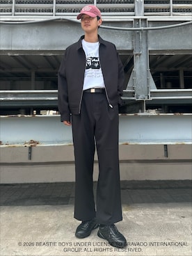 「tk.TAKEO KIKUCHI（ティーケータケオキクチ）のアイテム（パンツ）」を使った、KOHEIさん（メンズ・181cm）の夏コーディネート