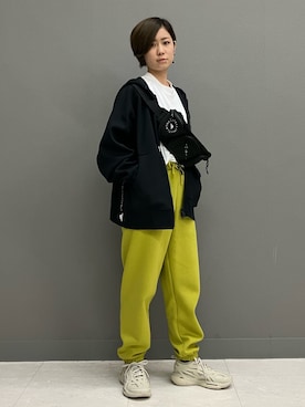 「adidas by Stella McCartney（アディダスバイステラマッカートニー）のアイテム（スウェットパンツ）」を使った、TKさん（レディース・161cm）の冬コーディネート
