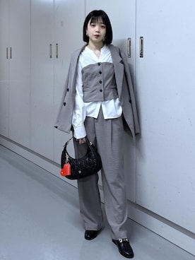 「VIS（ビス）のアイテム（ハンドバッグ）」を使った、ayameさん（レディース・155cm）の春コーディネート