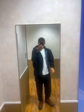 「アイテム（ナイロンジャケット）」を使った、まっつんさん（メンズ・174cm）の秋コーディネート