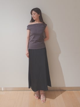 「OUR WACOAL（アワワコール）のカップ付きアシンメトリートップス　ノンワイヤー（T Shirts、グレー系）」を使った、OURWACOALさん（レディース）の夏コーディネート