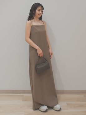 「OUR WACOAL（アワワコール）のカップ付きキャミワンピース　ノンワイヤー（One piece dress、ブラウン系）」を使った、OURWACOALさん（レディース）の夏コーディネート