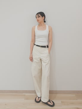 「OUR WACOAL（アワワコール）のカップ付きタンクトップ　ノンワイヤー（Tank tops、ホワイト系）」を使った、OURWACOALさん（レディース）の夏コーディネート
