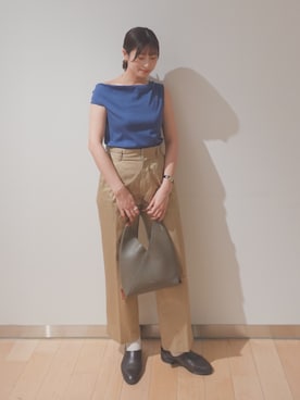 「OUR WACOAL（アワワコール）のカップ付きアシンメトリートップス　ノンワイヤー（T Shirts、ブルー系）」を使った、OURWACOALさん（レディース）の夏コーディネート