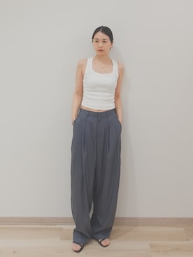 「OUR WACOAL（アワワコール）のカップ付きタンクトップ　ノンワイヤー（Tank tops、ホワイト系）」を使った、OURWACOALさん（レディース）の夏コーディネート