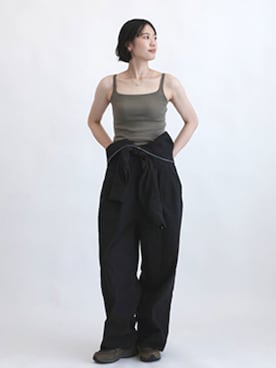 「OUR WACOAL（アワワコール）のカップ付きタンクトップ　メッシュカップ（タンクトップ、グリーン系）」を使った、OURWACOALさん（レディース・164cm）の秋コーディネート