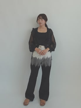 「OUR WACOAL（アワワコール）のカップ付きタンクトップ　ノンワイヤー（Tank tops、ブラック系）」を使った、OURWACOALさん（レディース）の夏コーディネート