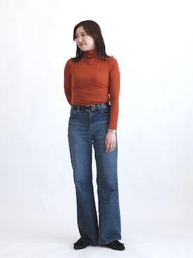 「OUR WACOAL（アワワコール）のカップ付きタートルネックトップス（Tシャツ/カットソー、レッド系）」を使った、OURWACOALさん（レディース・164cm）の秋コーディネート