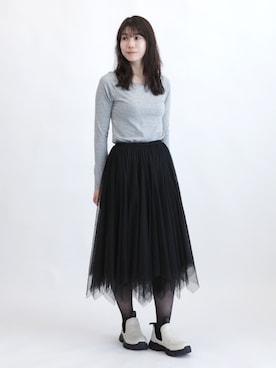 「OUR WACOAL（アワワコール）のカップ付きボートネックトップス（Tシャツ/カットソー、グレー系）」を使った、OURWACOALさん（レディース・164cm）の秋コーディネート