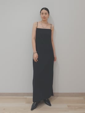 「OUR WACOAL（アワワコール）のカップ付きキャミワンピース　ノンワイヤー（One piece dress、ブラック系）」を使った、OURWACOALさん（レディース）の夏コーディネート