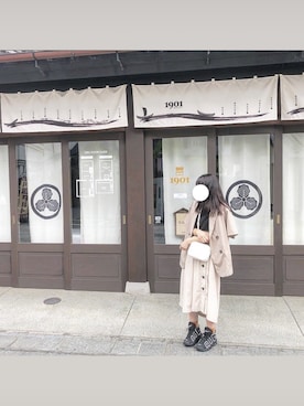 「NIKE AIR SLANT（ナイキエアスラント）のアイテム」を使った、のんさん（レディース・156cm）の秋コーディネート