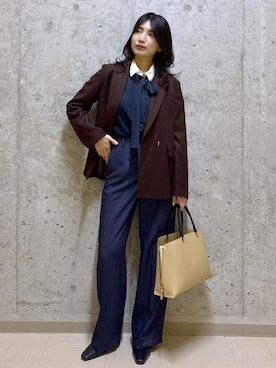 「アイテム（テーラードジャケット）」を使った、SAORIさん（レディース・164cm・30代）の秋コーディネート
