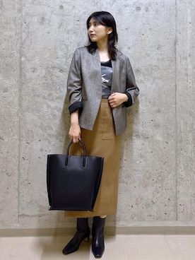 「アイテム（ノーカラージャケット）」を使った、SAORIさん（レディース・164cm・30代）の秋コーディネート