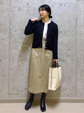 「アイテム（ノーカラージャケット）」を使った、SAORIさん（レディース・164cm・30代）の秋コーディネート
