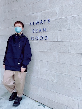 「oversize」｜「アイテム（その他トップス）」を使った、陳小莉さん（レディース・169cm）の冬コーディネート