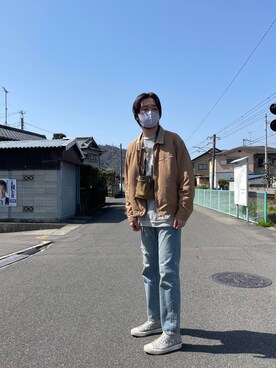 「nonnative（ノンネイティブ）のアイテム（スニーカー）」を使った、NABEさん（メンズ・182cm）の春コーディネート