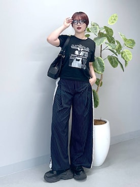 「PAGEBOY（ページボーイ）のコラージュT/半袖Tシャツ（Tシャツ/カットソー、ブラック系）」を使った、Natsukii/나츠키さん（レディース・164cm）の夏コーディネート