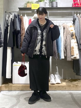 「LOWRYS FARM（ローリーズファーム）のパールタレンネックレス　249411（ネックレス）」を使った、Natsukii/나츠키さん（レディース・164cm）の冬コーディネート