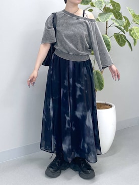 「PAGEBOY（ページボーイ）の＜まるでデニム見え！/紫外線カット/接触冷感/ストレッチ＞マルデニルーズネックトップス（Tシャツ/カットソー、グレー系）」を使った、Natsukii/나츠키さん（レディース・164cm）の夏コーディネート