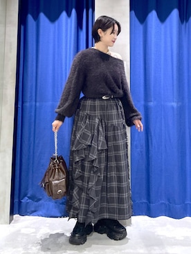 「アイテム（ベルト）」を使った、Natsukii/나츠키さん（レディース・164cm・20代）の秋コーディネート