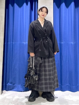 「PAGEBOY（ページボーイ）のラインフリンジティアードスカート/フリルスカート【ウエストゴム・ストレスフリー】（スカート）」を使った、Natsukii/나츠키さん（レディース・164cm）の秋コーディネート