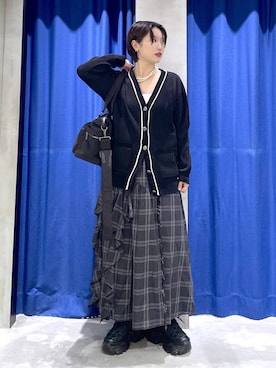 「PAGEBOY（ページボーイ）のラインフリンジティアードスカート/フリルスカート【ウエストゴム・ストレスフリー】（スカート）」を使った、Natsukii/나츠키さん（レディース・164cm）の秋コーディネート