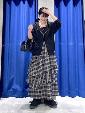 「LOWRYS FARM（ローリーズファーム）のパールタレンネックレス　249411（ネックレス）」を使った、Natsukii/나츠키さん（レディース・164cm）の秋コーディネート