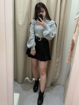 「one after another NICE CLAUP(ワンアフターアナザーナイスクラップ)のハイネックインナーボレロニットセット(ニット/セーター、グレー系)」を使った、ゆみなさん(レディース・158cm)の冬コーディネート