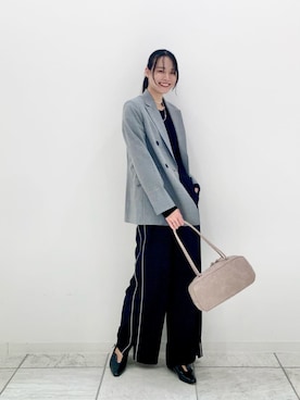 「アイテム（スーツジャケット）」を使った、COMME CA OFFICIALさん（レディース・169cm）の秋コーディネート