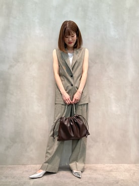 「COMME CA（コムサ）のアイテム（パンツ）」を使った、COMME CA OFFICIALさん（レディース・160cm）の夏コーディネート